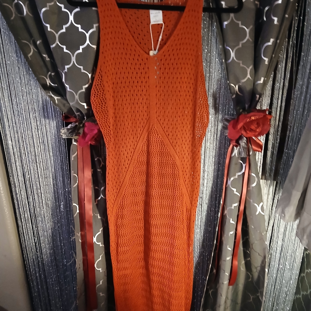 Elegant Orange Knit Maxi Dress